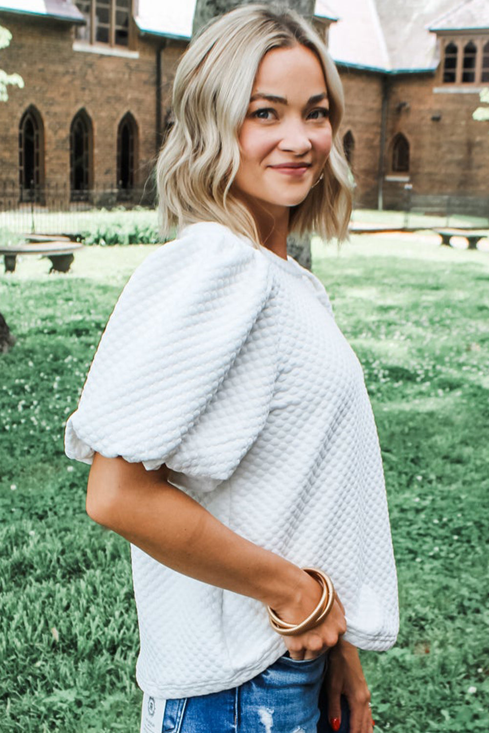 Textured O Neck Puff Sleeve Blouse